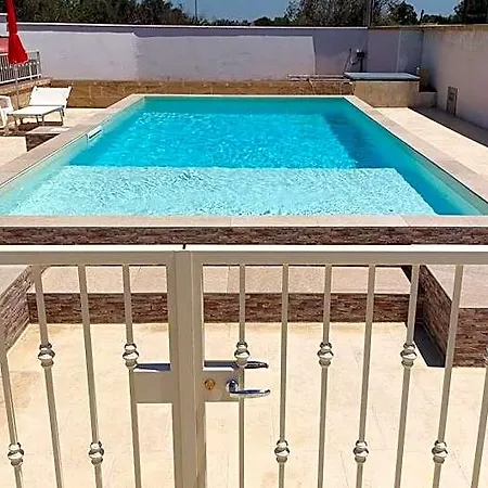 Silvia Luxury Alliste